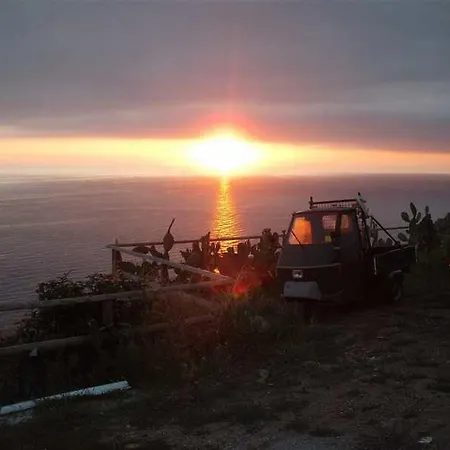 Ca Gialla Apartamento Bonassola